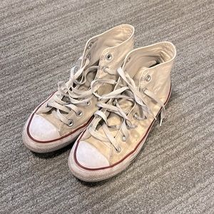 Used White Converse All Star; size 8-9